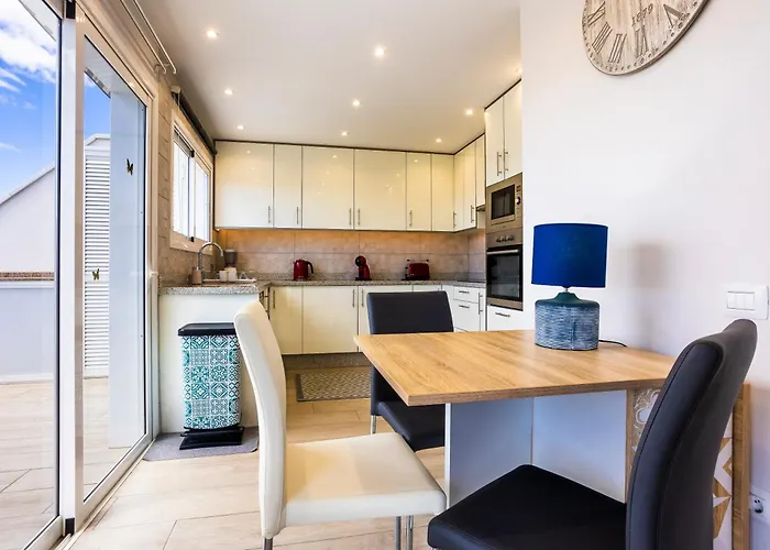 아파트 Ocean Panorama - 3 Ac Bedrooms, Private Garage, Pool, 2 Bathrooms, Tv Channels *