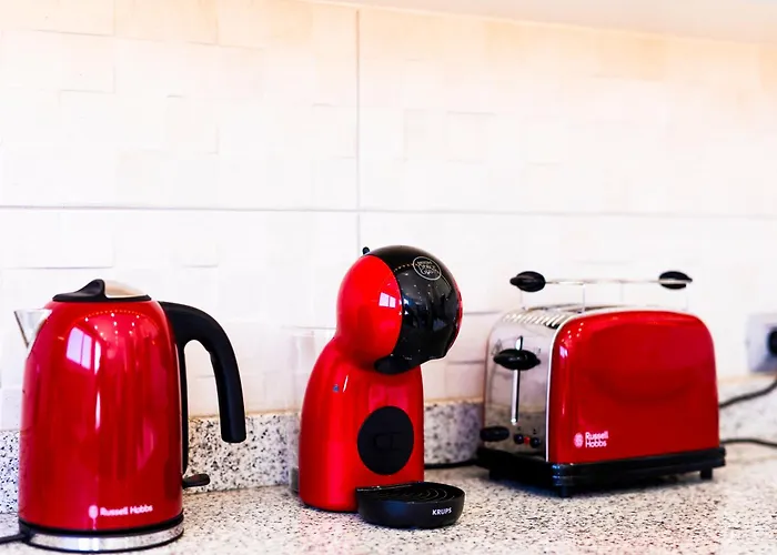 Ocean Panorama - 3 Ac Bedrooms, Private Garage, Pool, 2 Bathrooms, Tv Channels 아칸티라도