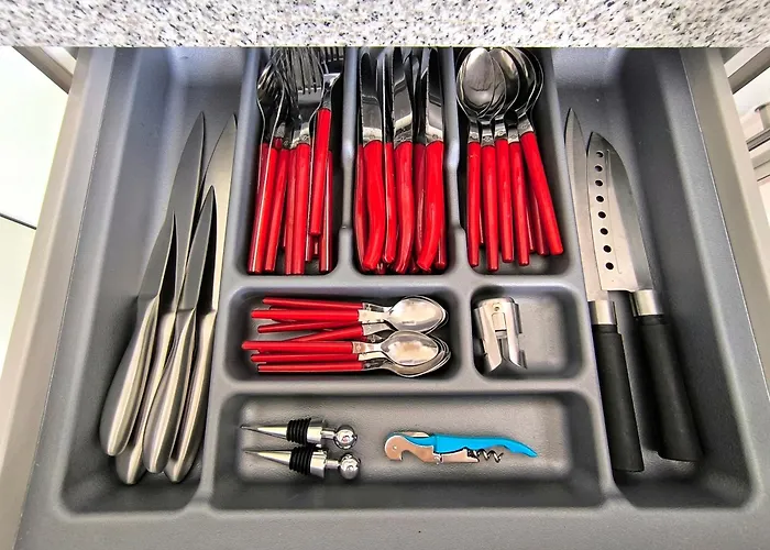 Ocean Panorama - 3 Ac Bedrooms, Private Garage, Pool, 2 Bathrooms, Tv Channels Acantilado de los Gigantes