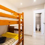 Ocean Panorama - 3 Ac Bedrooms, Private Garage, Pool, 2 Bathrooms, Tv Channels *