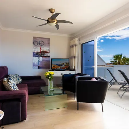 Appartement Ocean Panorama - 3 Ac Bedrooms, Private Garage, Pool, 2 Bathrooms, Tv Channels Acantilado de los Gigantes