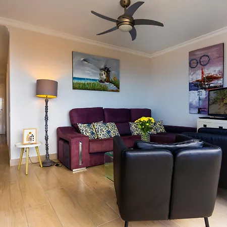 Ocean Panorama - 3 Ac Bedrooms, Private Garage, Pool, 2 Bathrooms, Tv Channels * Acantilado de los Gigantes