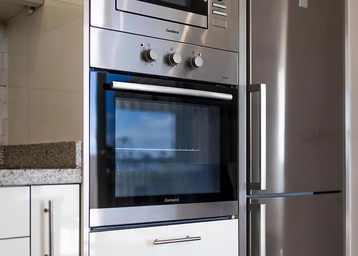 Διαμέρισμα Ocean Panorama - 3 Ac Bedrooms, Private Garage, Pool, 2 Bathrooms, Tv Channels *