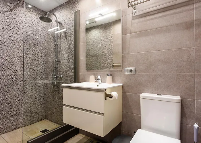 Ocean Panorama - 3 Ac Bedrooms, Private Garage, Pool, 2 Bathrooms, Tv Channels Acantilado de los Gigantes